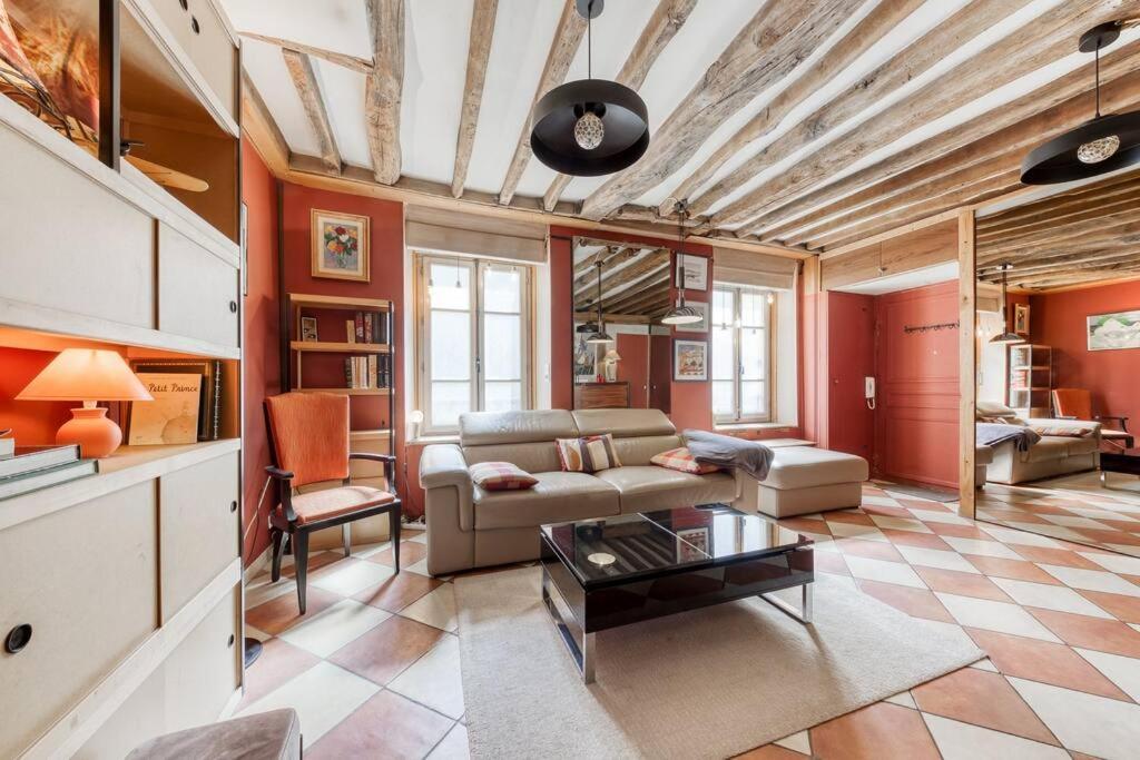 Appartement De Caractere Avec Jardinet Privatif A 1 Min Metro 1, Paris, Disneyland 万塞讷 外观 照片